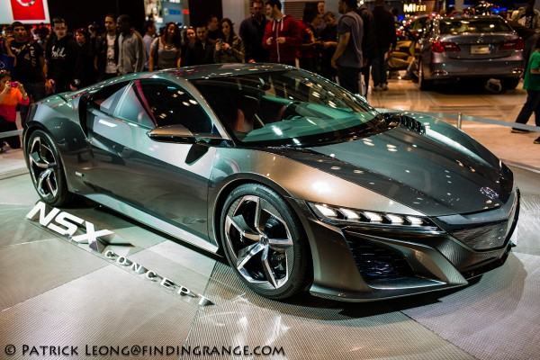 Leica-M-240-NY-Auto-Show-Acura-NSX