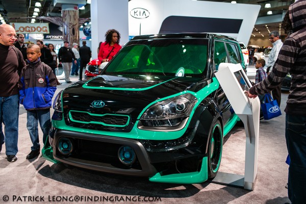 Leica-M-240-NY-Auto-Show-Kia-Green-Lantern