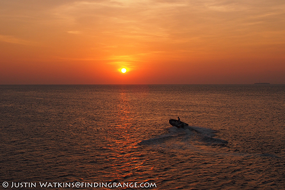 Olympus OM-D E-M5 and Panasonic 25mm F1.4 - Four Seasons Explorer in the Maldives-1