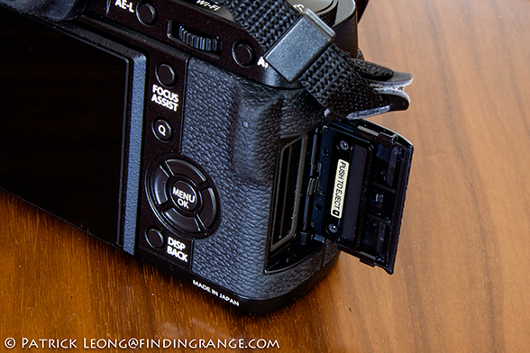 Fuji-X-T1-SD-slot-Review