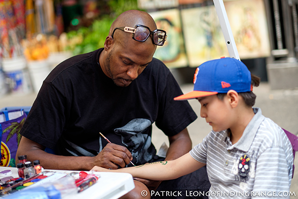 Fuji-X-E2-XF-56mm-F1.2-R-Lens-Face-Painting-Candid-New-York-City
