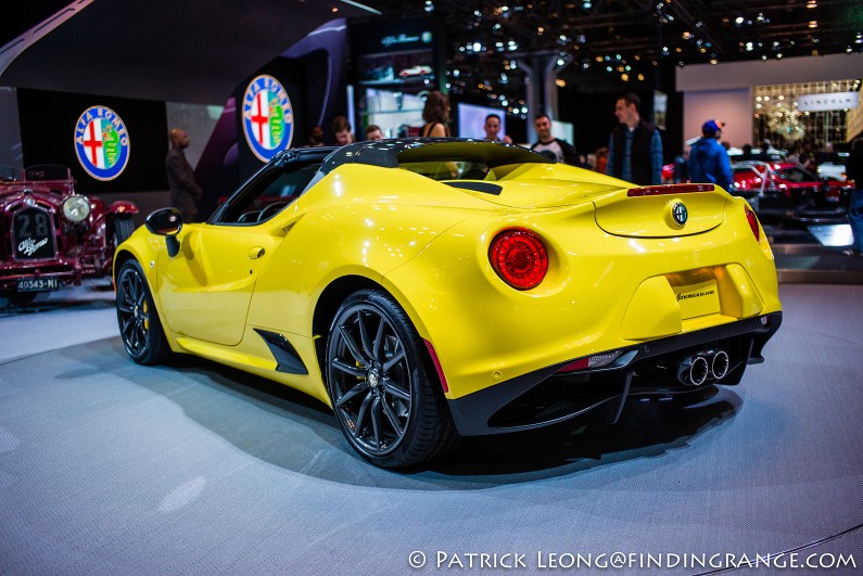 Leica-M-Typ-240-35mm-Summicron-ASPH-NY-Auto-Show-2015-Alfa-Romeo-4C-Spider-2