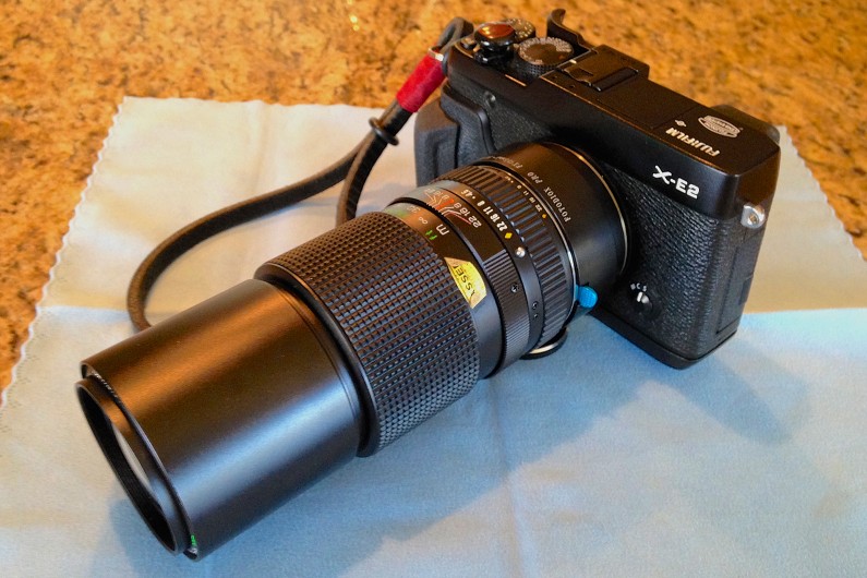 Fuji-X-E2-Fujinon-200mm-F4.5-SLR-Lens-Fotodiox-Adapter-2