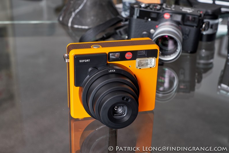 Leica-Sofort-Orange-First-Impressions-Review-2