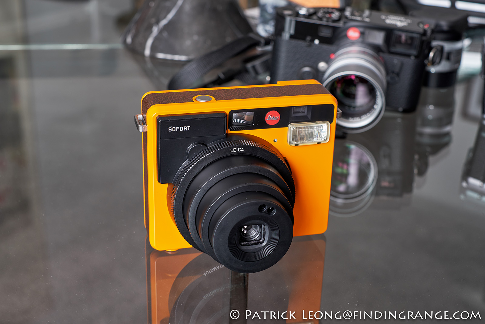 カメラLeica SOFORT ORANGE