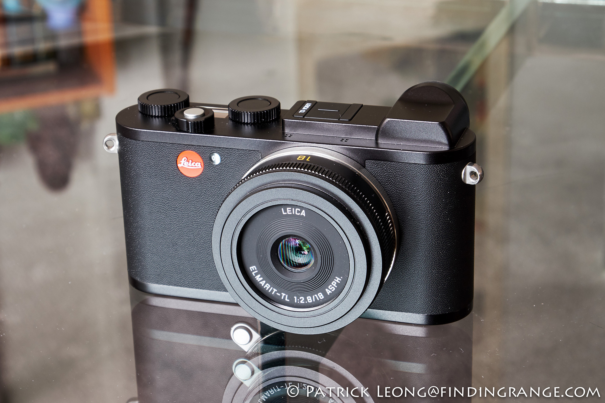 Krijger schedel roze Leica CL Mirrorless Camera Review