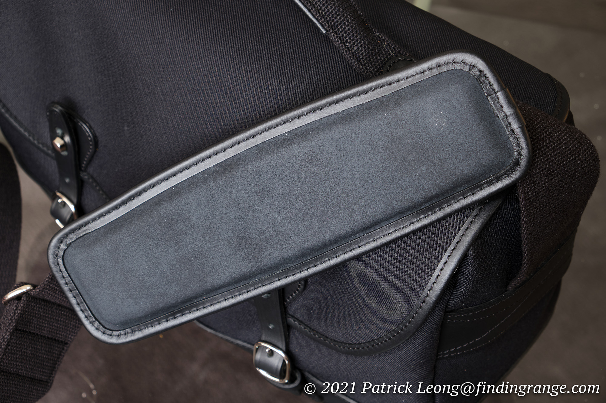 Rear Luggage Bag in grain leather nineT